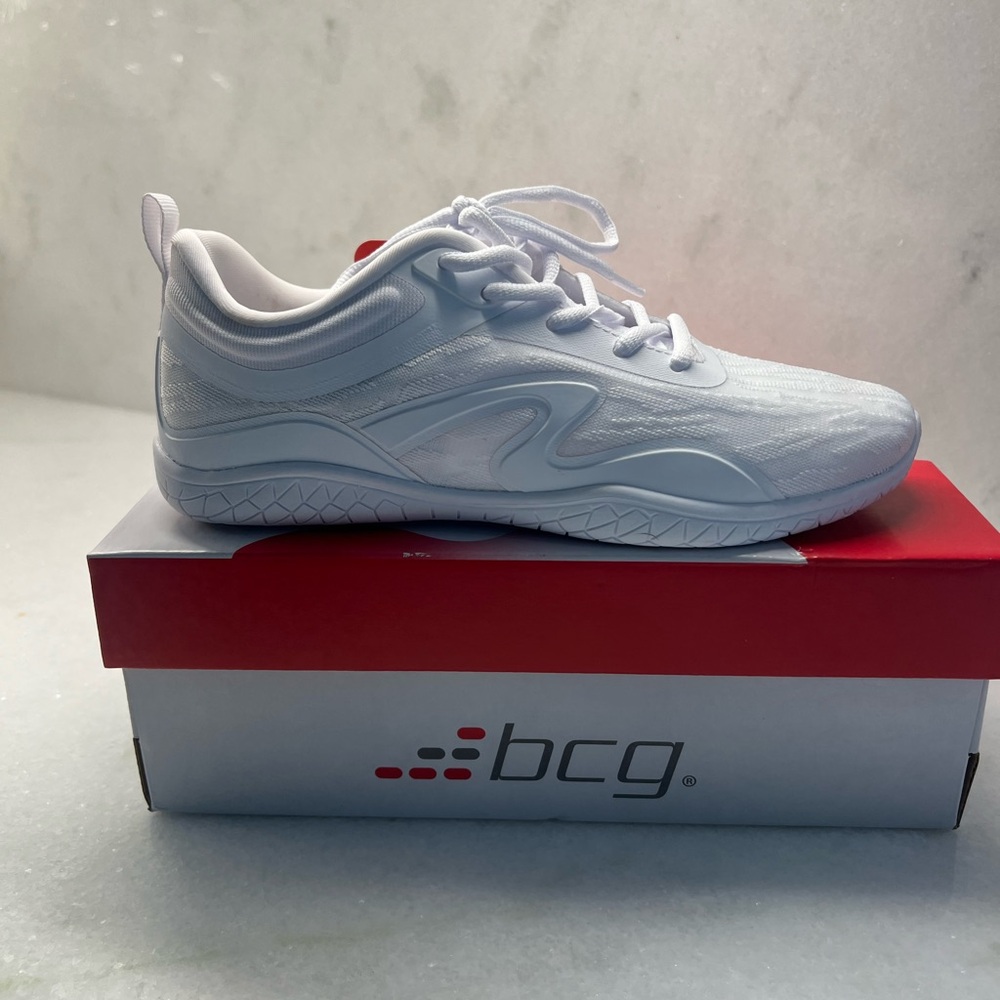 BCG cheer shoes size 6.5